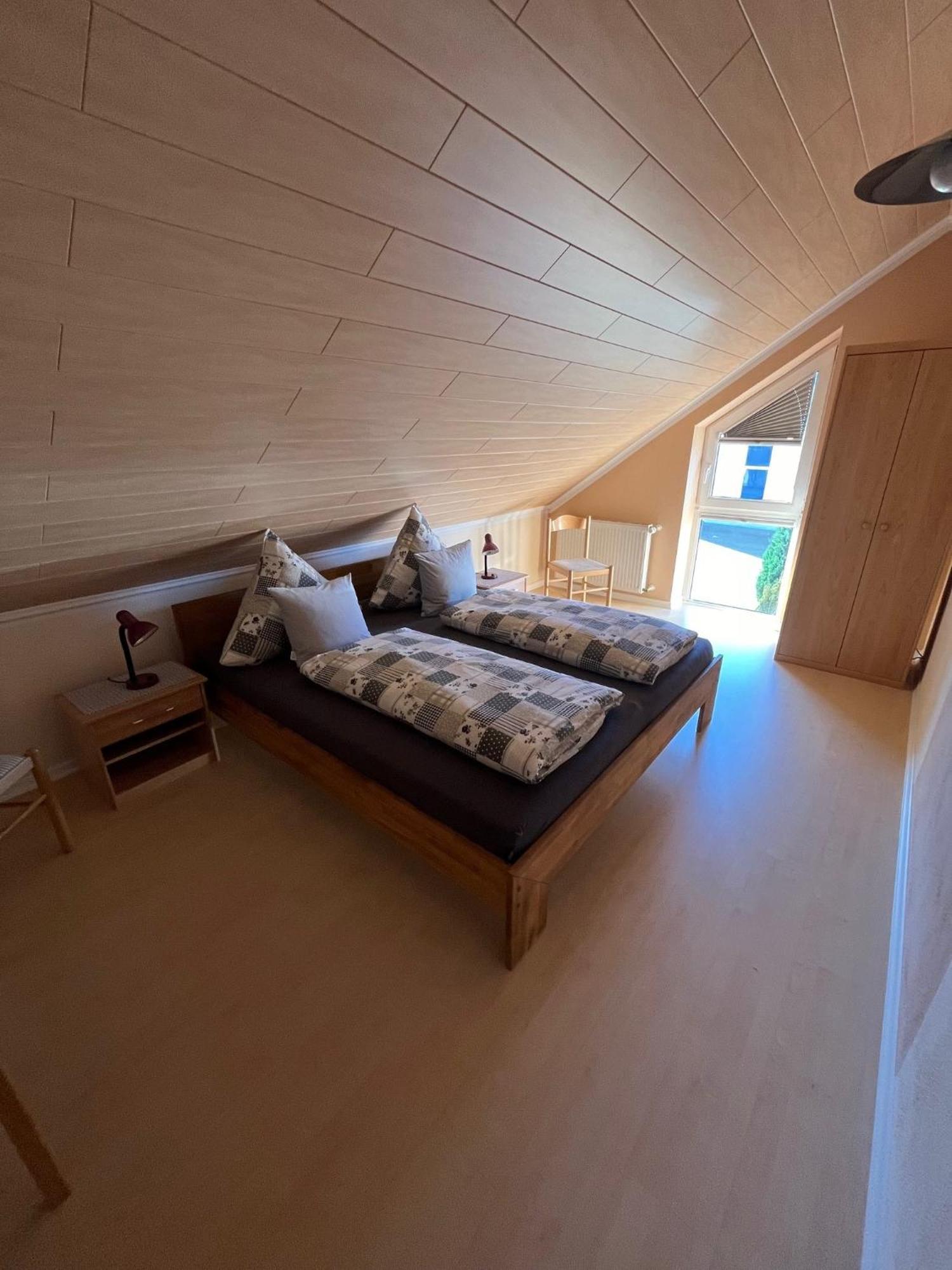 Eifelland-Ferien Apartment Kelberg Bagian luar foto